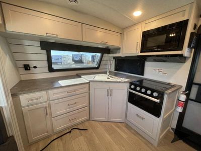 2025 Keystone RV Cougar Half-Ton - Photo 15