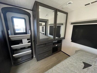 2025 Keystone RV Cougar Half-Ton - Photo 28