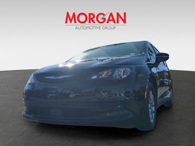 2026 Chrysler Voyager - Photo 2
