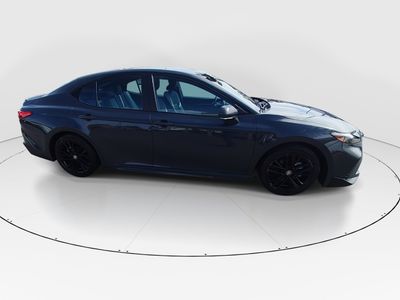 2025 Toyota Camry — photo 8 view