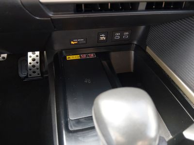 2025 Toyota Camry — photo 19 view