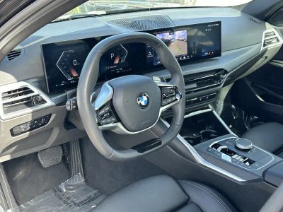 2025 BMW 3 Series — photo 19 view