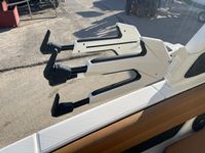 2026 Chaparral 6 GT Surf - Photo 17