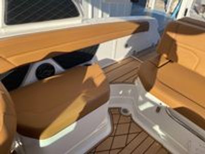 2026 Chaparral 6 GT Surf - Photo 14