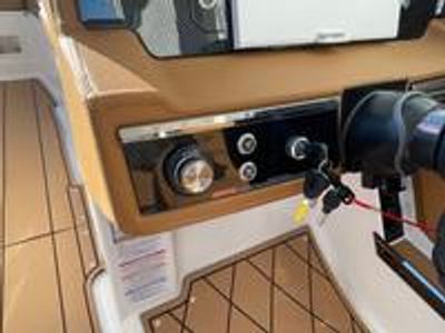 2026 Chaparral 6 GT Surf - Photo 26