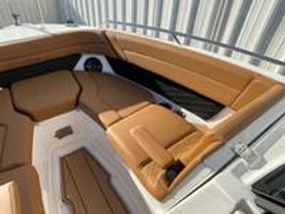 2026 Chaparral 6 GT Surf - Photo 29