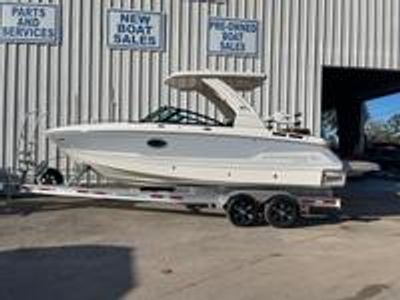 2026 Chaparral 6 GT Surf - Photo 1