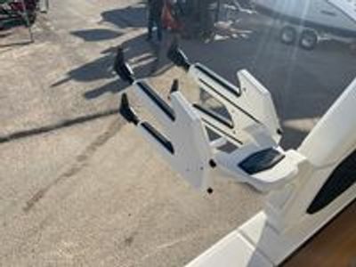 2026 Chaparral 6 GT Surf - Photo 18