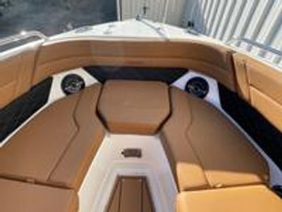 2026 Chaparral 6 GT Surf - Photo 30