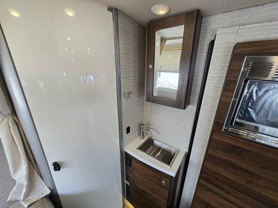 2022 Winnebago VIEW - Photo 28