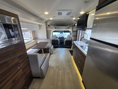 2022 Winnebago VIEW - Photo 3