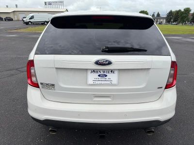 2013 Ford Edge — interior view