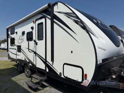 2020 Coachmen RV Spirit Ultra Lite - Photo 1