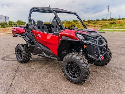2026 Can-Am Commander XT 700 - Photo 2