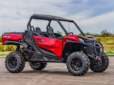2026 Can-Am Commander XT 700 - Photo 1