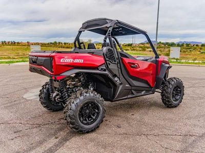 2026 Can-Am Commander XT 700 - Photo 4