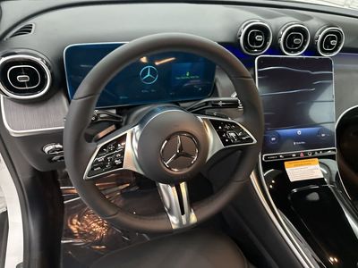 2026 Mercedes-Benz GLC — photo 10 view