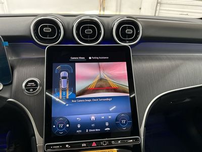 2026 Mercedes-Benz GLC — photo 15 view