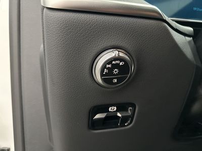 2026 Mercedes-Benz GLC — photo 17 view