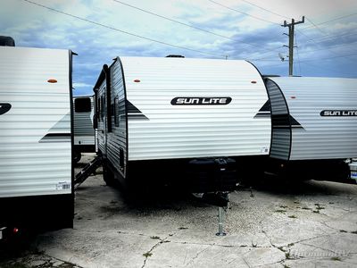 2026 Sunset Park RV Sun Lite - Photo 1
