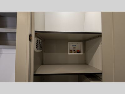 2025 Keystone RV Montana High Country - Photo 18