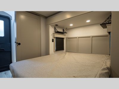 2025 Keystone RV Montana High Country - Photo 41