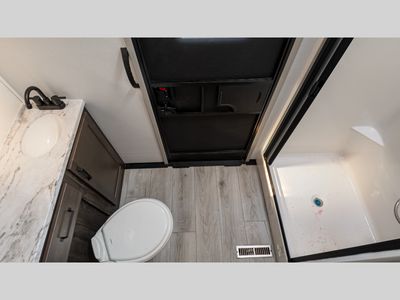 2025 Keystone RV Montana High Country - Photo 43