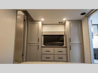 2025 Keystone RV Montana High Country - Photo 42