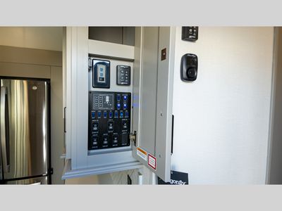 2025 Keystone RV Montana High Country - Photo 10