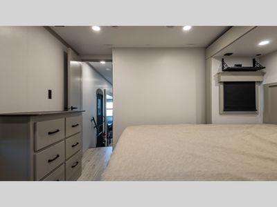 2025 Keystone RV Montana High Country - Photo 20