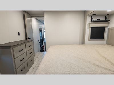 2025 Keystone RV Montana High Country - Photo 19