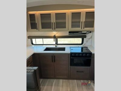 2026 Keystone RV Cougar Half-Ton — photo 19 view