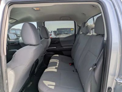 2023 Toyota Tacoma — photo 13 view
