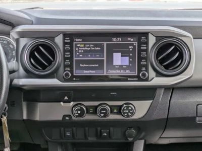 2023 Toyota Tacoma — photo 17 view