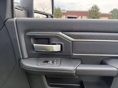2026 Ram 3500 — photo 25 view