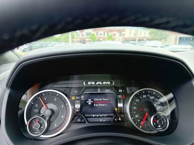 2026 Ram 3500 — photo 16 view
