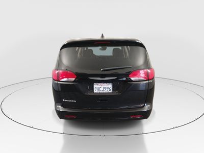 2023 Chrysler Voyager - Photo 6
