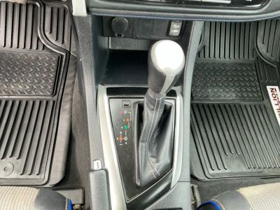 2017 Toyota Corolla — photo 12 view