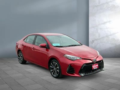 2017 Toyota Corolla — photo 8 view