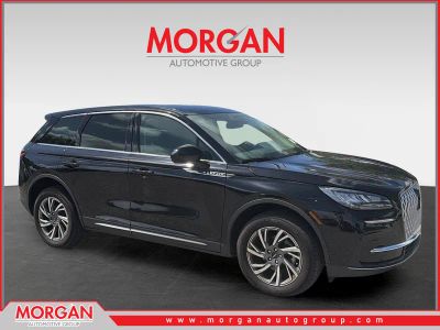 2024 Lincoln Corsair Premiere in Black — front three-quarter view