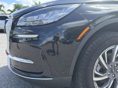 2024 Lincoln Corsair — photo 10 view