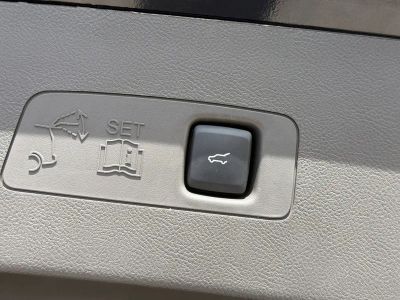 2024 Lincoln Corsair — photo 12 view