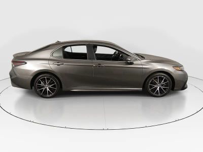 2024 Toyota Camry — photo 8 view