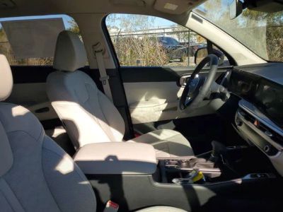 2025 Kia Sorento — photo 33 view
