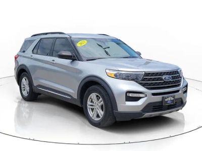 2023 Ford Explorer — rear three-quarter view