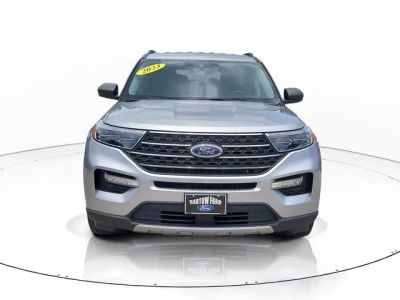 2023 Ford Explorer — side profile view