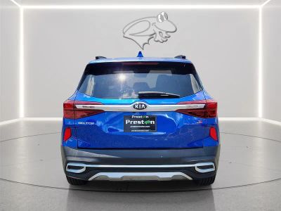 2021 Kia Seltos — interior view
