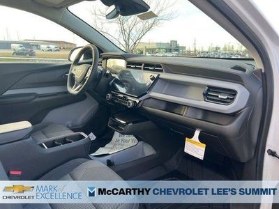 2027 Chevrolet Bolt - Photo 28