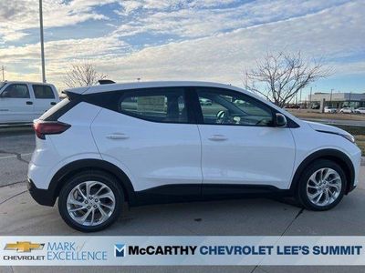 2027 Chevrolet Bolt - Photo 9