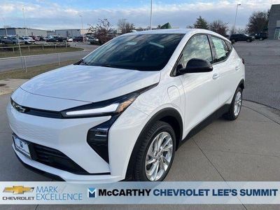 2027 Chevrolet Bolt - Photo 4